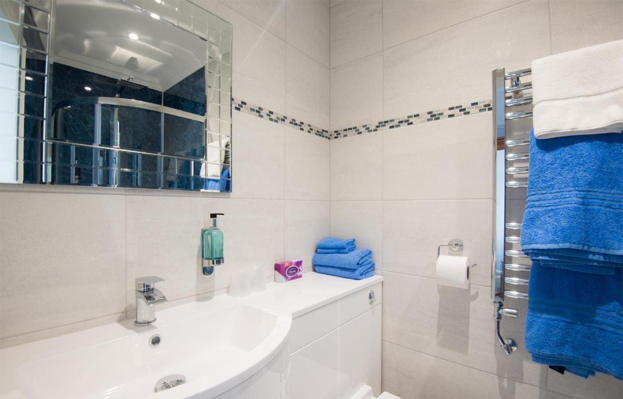 Gwesty Gadlys Hotel Cemaes Bay Zewnętrze zdjęcie
