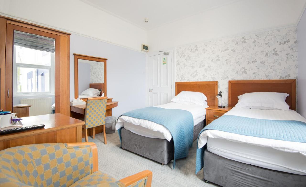 Gwesty Gadlys Hotel Cemaes Bay Zewnętrze zdjęcie