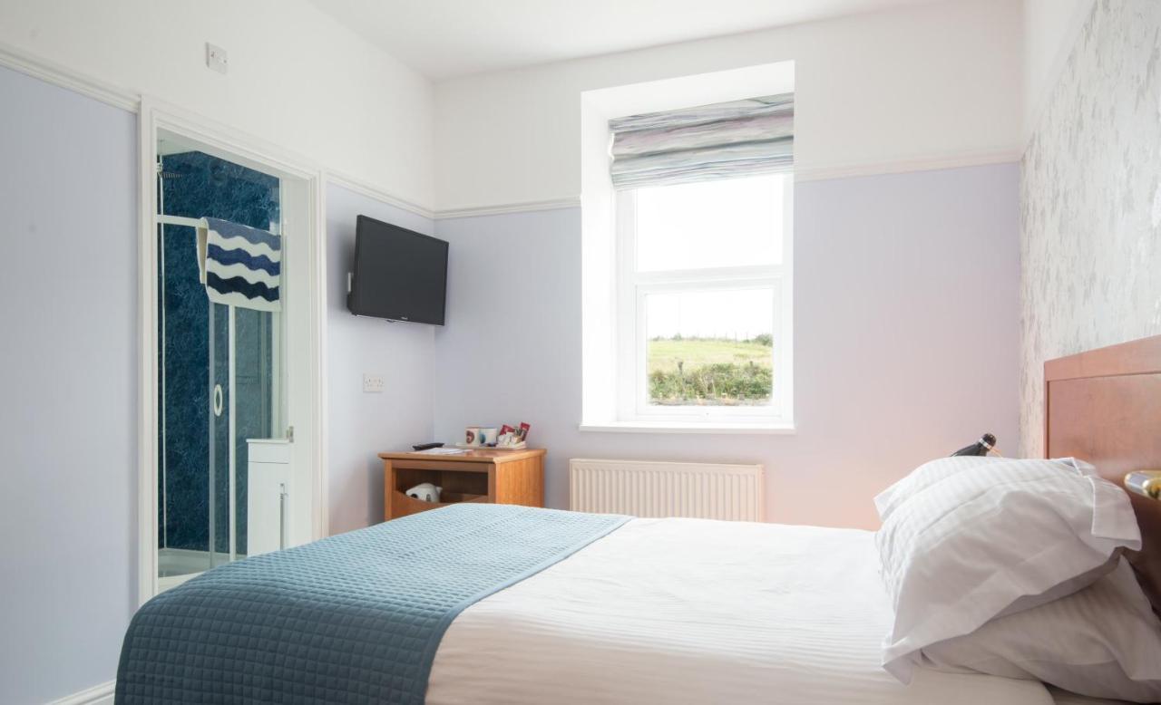 Gwesty Gadlys Hotel Cemaes Bay Zewnętrze zdjęcie