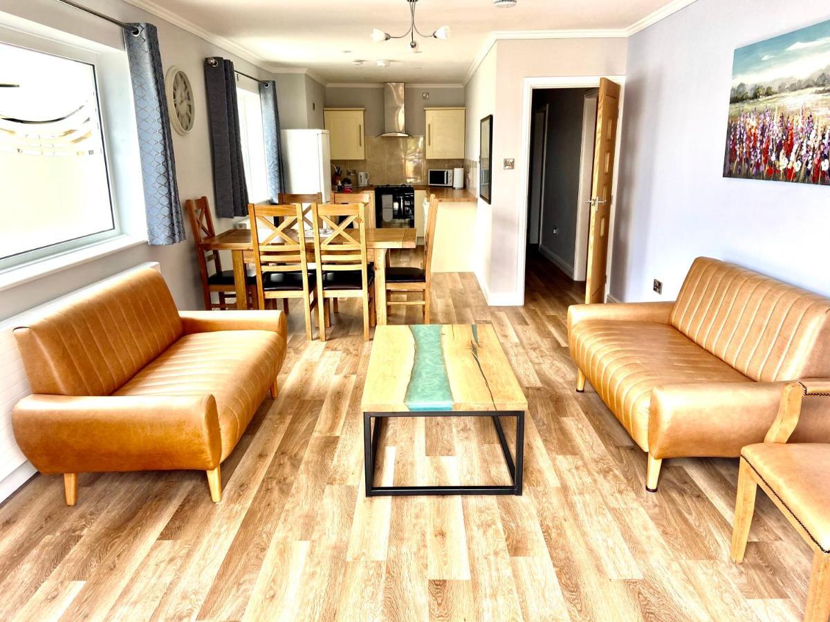 Gwesty Gadlys Hotel Cemaes Bay Zewnętrze zdjęcie